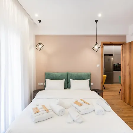 Tinker Bell By Halu! : Colorful Family Apt Thessaloniki Exterior photo